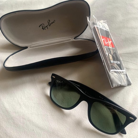 Ray-Ban Other - Ray-Ban Wayfarer Liteforce Polarized RB4195 Sunglasses (Men and Women)